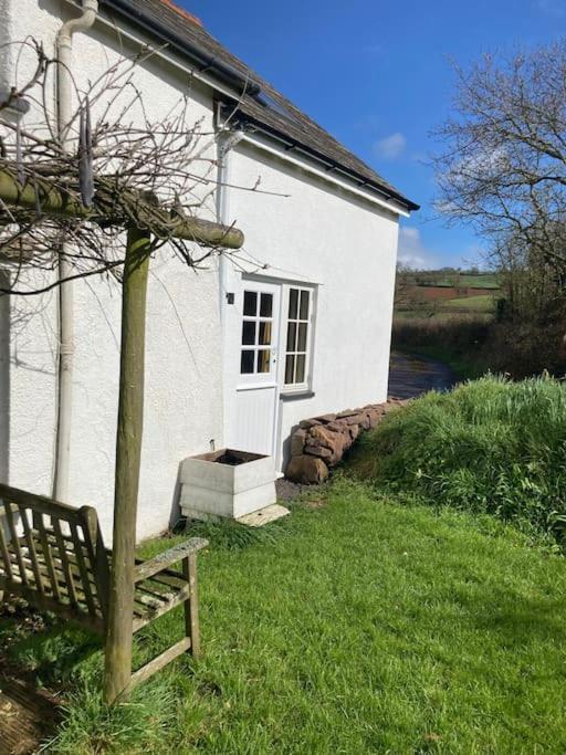 Rural Devon Retreat In Stunning Exe Valley. Эксетер Экстерьер фото
